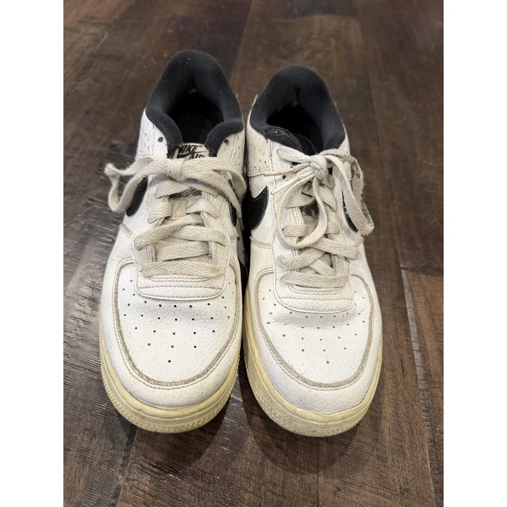 Nike Air Force 1 Low '07 White Black Swooshfetti Print DC9189-100 GS‎ Size 7Y
